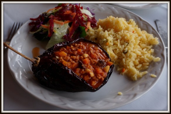 Grant's chile relleno was the best ever.  Filled with a Mexican version of chile that was outrageously flavourful.