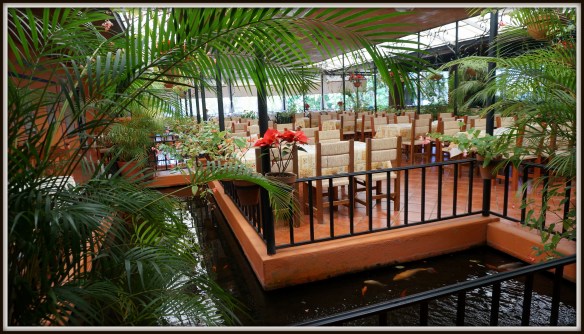 This beautiful restaurant fills up in no time - only open Thurs - Sunday.  We got there ahead of the crowd, just as they were preparing to open.