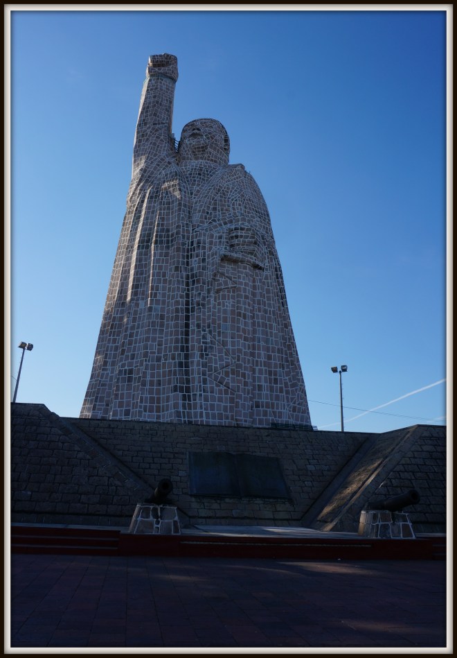 Wow.  He looks bigger up close - are we really going to climb up inside him?