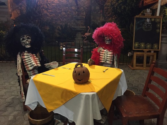 day-of-the-dead-diners