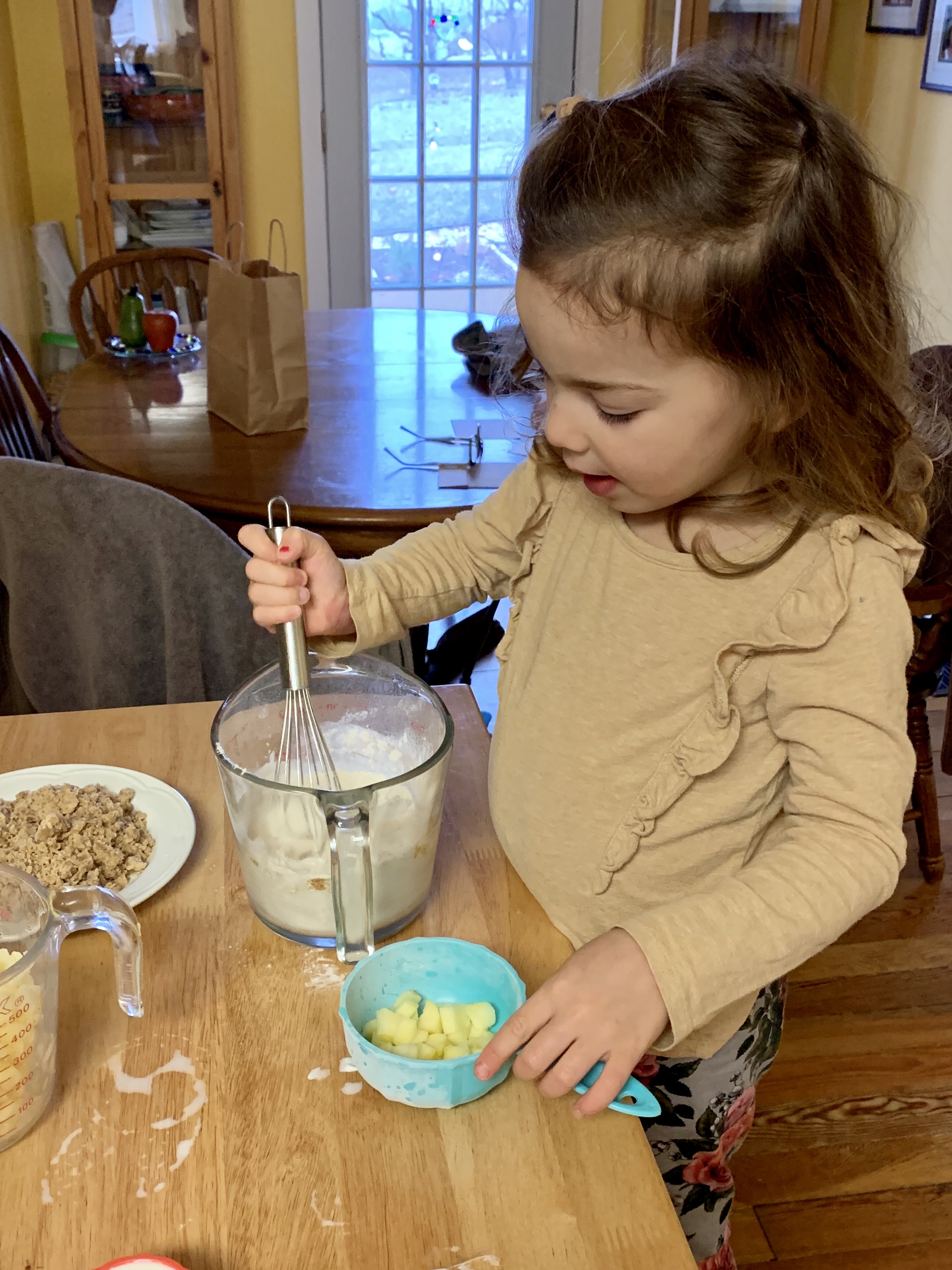 apple crumb muffins 2